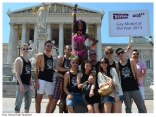 Vienna Pride mit Kelly Heelton und Kandidaten